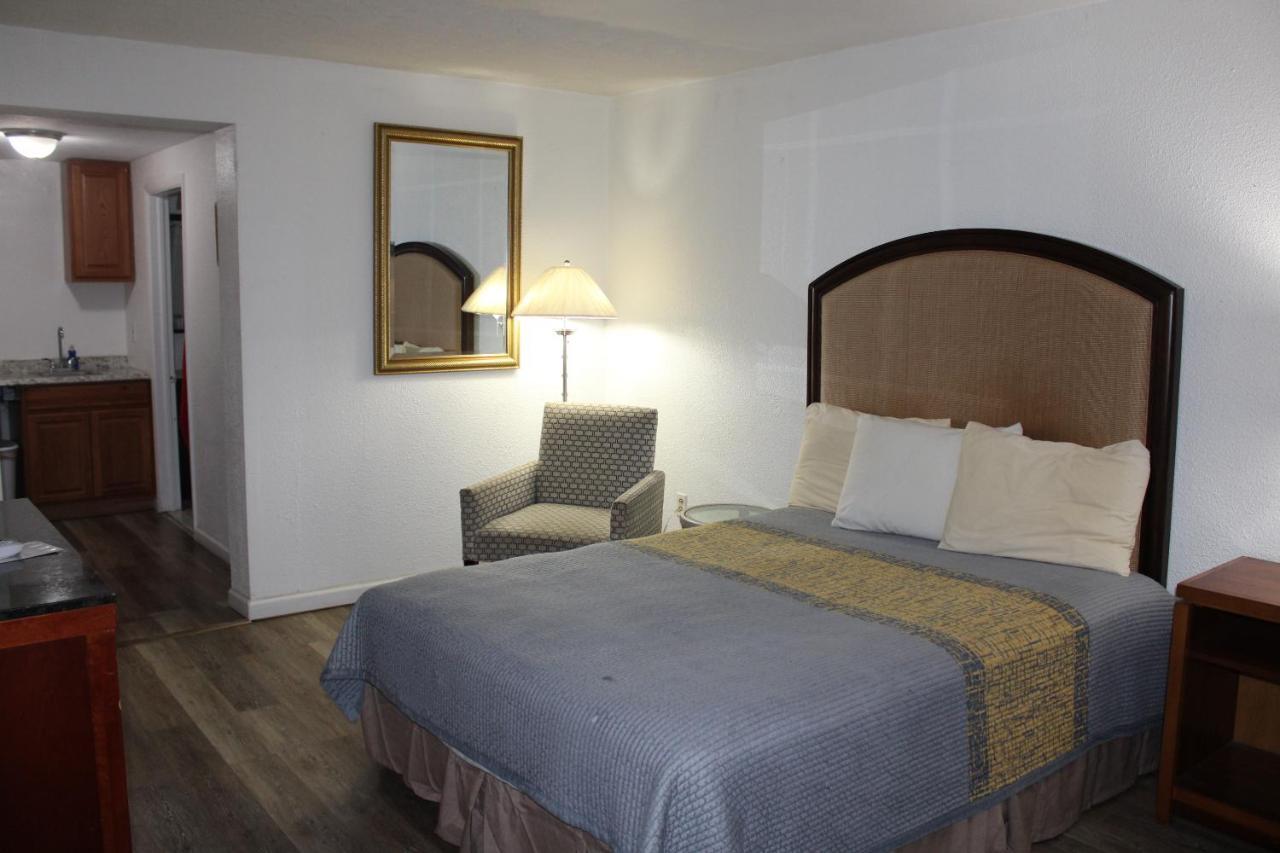 ווינצ'סטר Ans Inn & Suites מראה חיצוני תמונה