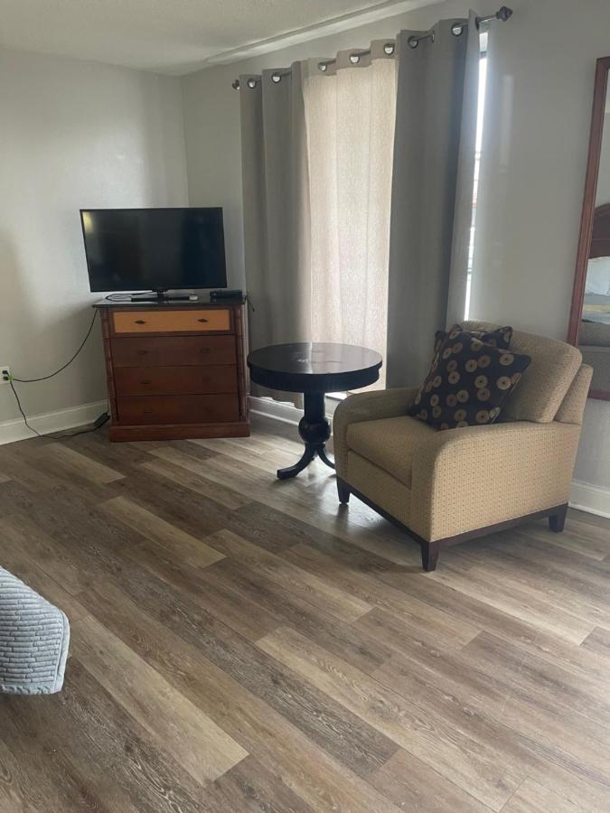 ווינצ'סטר Ans Inn & Suites מראה חיצוני תמונה
