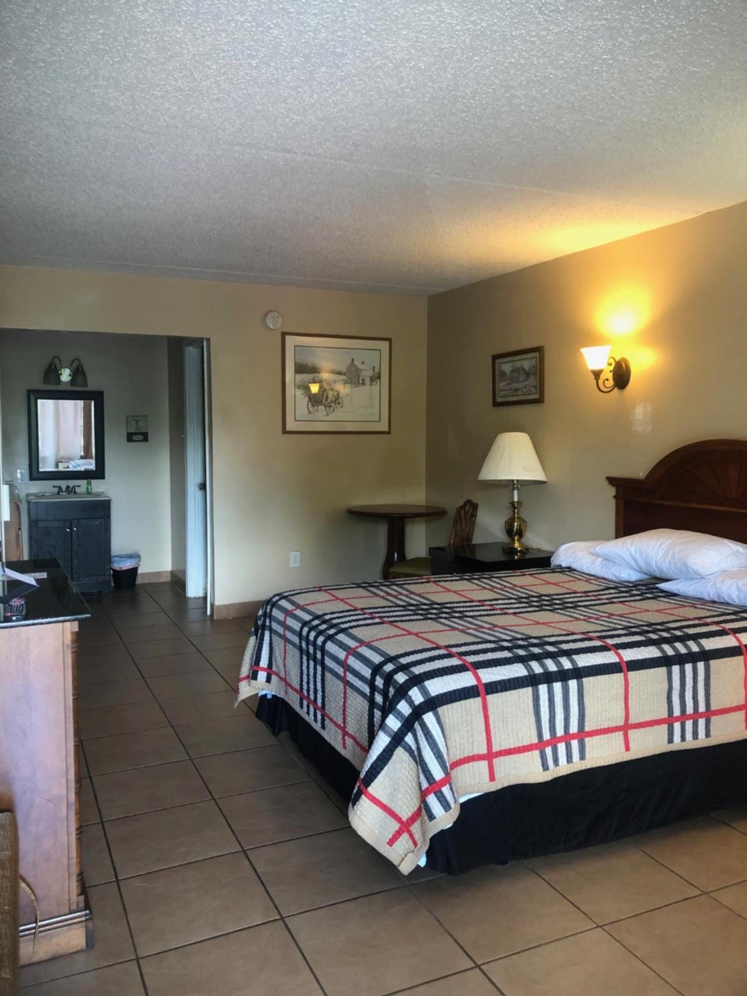 ווינצ'סטר Ans Inn & Suites מראה חיצוני תמונה
